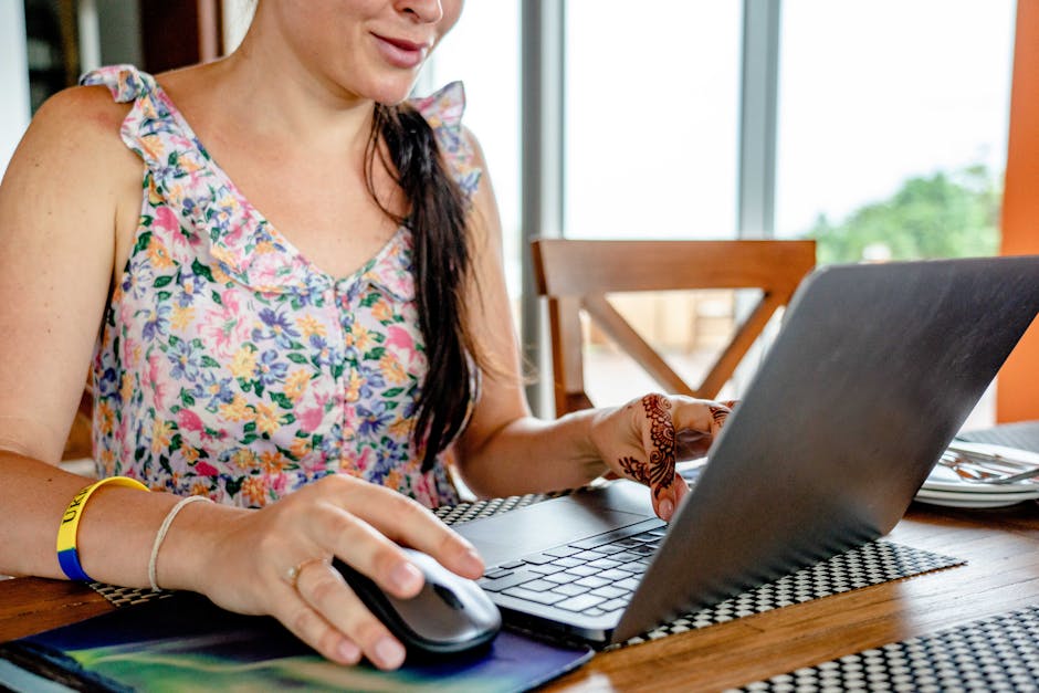 5 Digital Income Streams for Beginners to Start Today