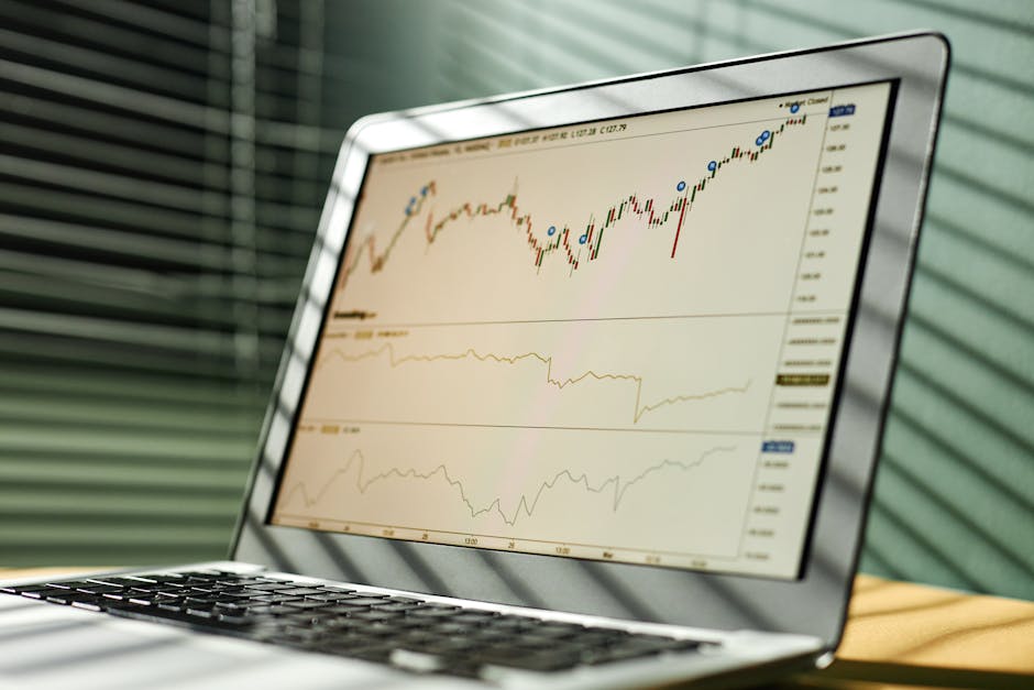 5 Essential Strategies to Shield Your Investments in Market Downturns