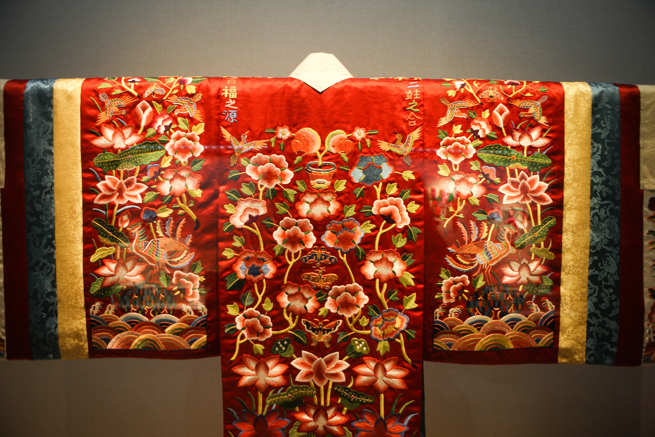 Exploring the Allure of Modern Korean Lifestyle for Global Audiences
