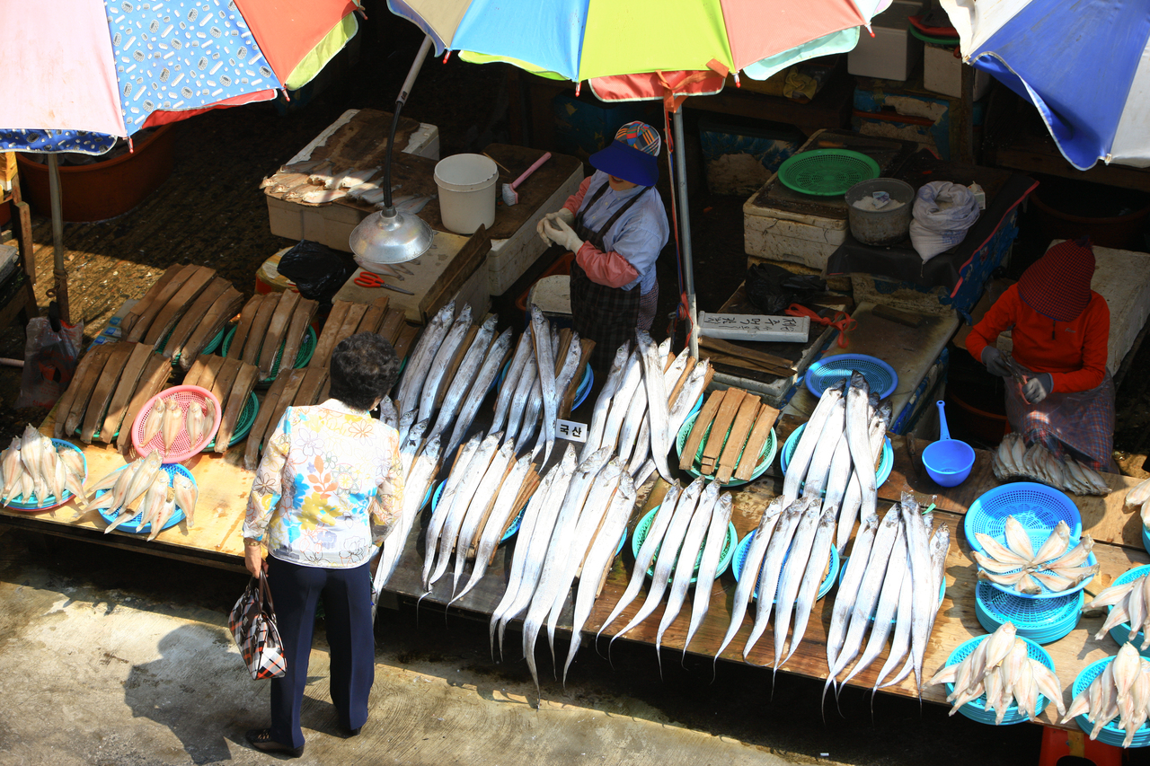 Exploring Korean Cuisine: A Mirror to the Korean Way of Life