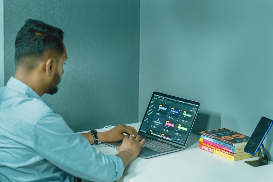 Effective Strategies for Building Extra Income Online While Working Full-Time