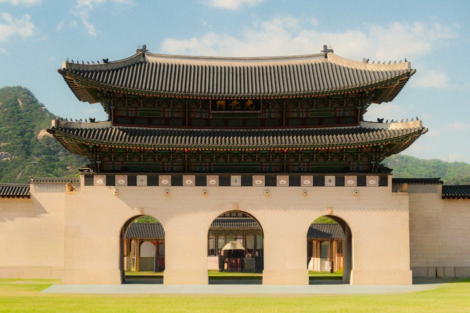 Understanding the Vibrancy and Nuances of Korean Cities for Foreign Visitors
