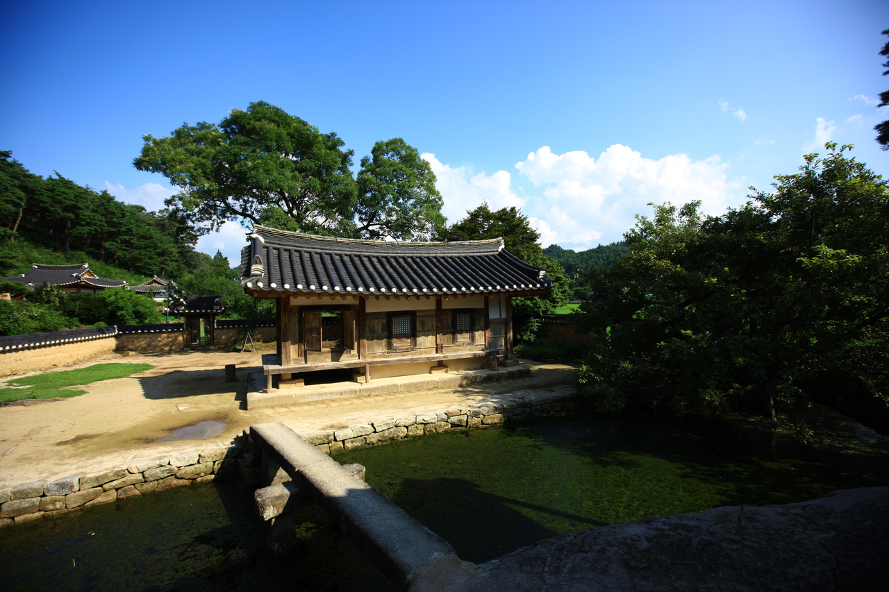 Discovering the Intricacies of Daily Life in Korea: A Global Perspective